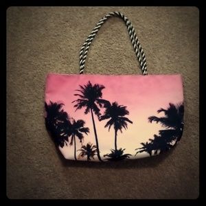 Avon Love the Tropics Beach Bag